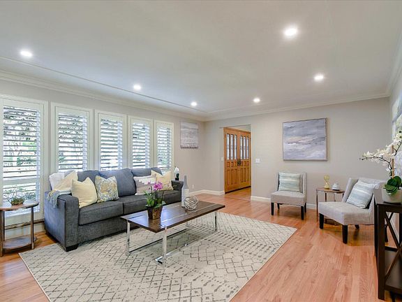 5th image of 1508 Koch Ln