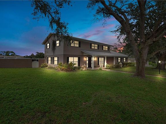 4th image of 1816 Hamlin Ct