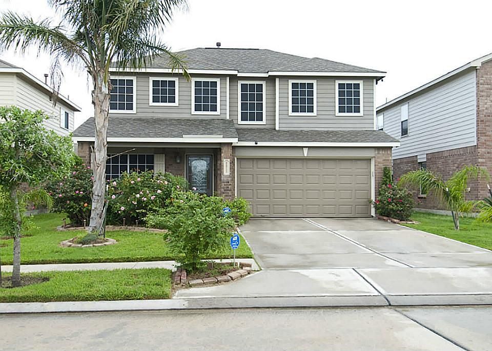 1st image of 8815 Stratfield Ln