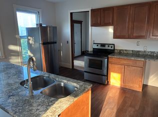 2549 11th Ave S #3, Minneapolis, MN 55404