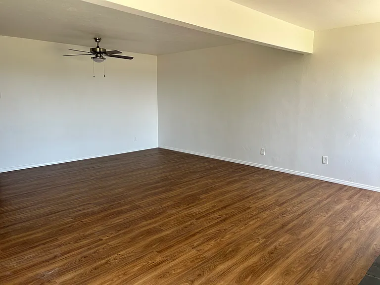 6859 Rockland St — Photo 13