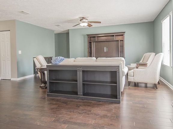 4th image of 3419 Country Almond Way