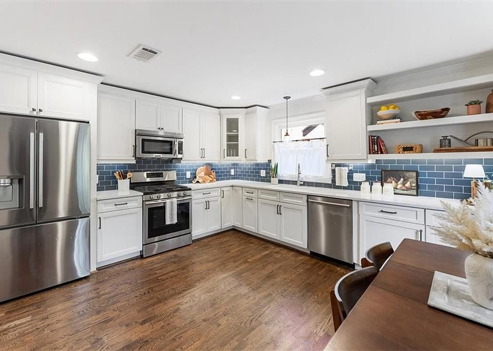 1st image of 198 Watson Cir SE