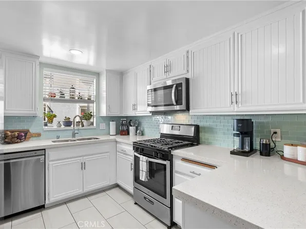 26926 Flo Ln Unit 419, Santa Clarita, CA 91351