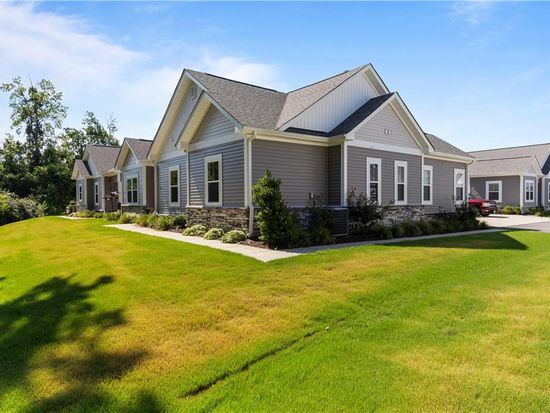 1006 Paragon Way #D, Suffolk, VA 23435