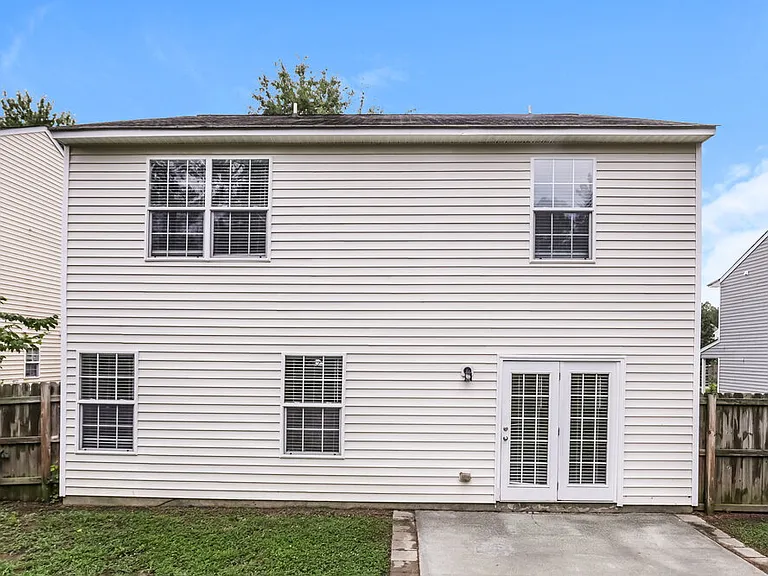 4027 Taylor Oaks Dr — Photo 17