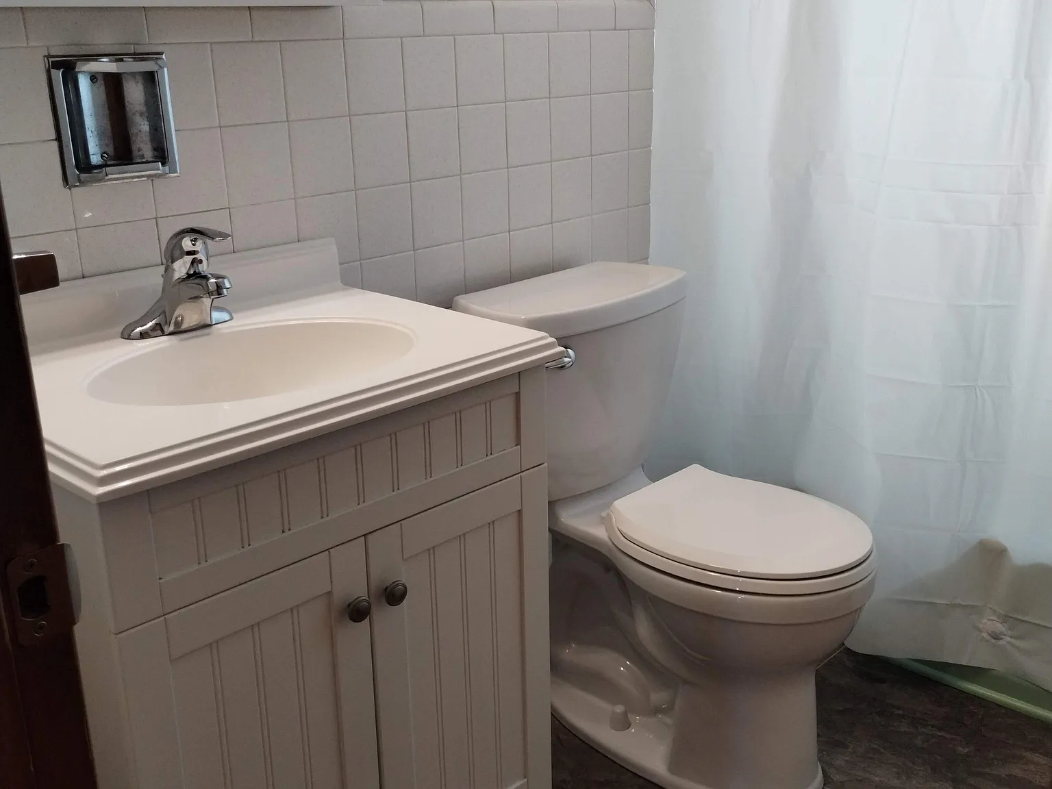 2 bed, 600 sqft, $1,000 — Photo 3
