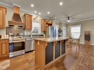 23 Chateau Way, Naples, FL 34112