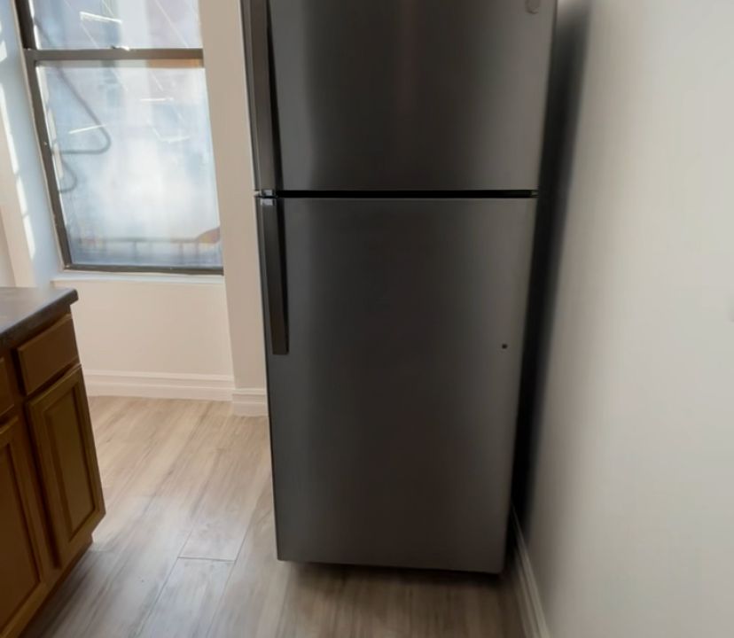 1st image of 62 W 125th St #4202