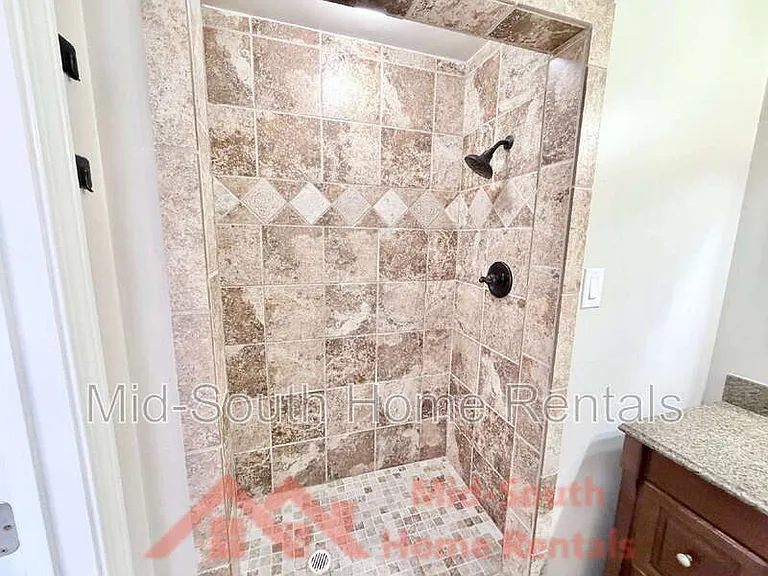 465 Shelton Rd — Photo 13