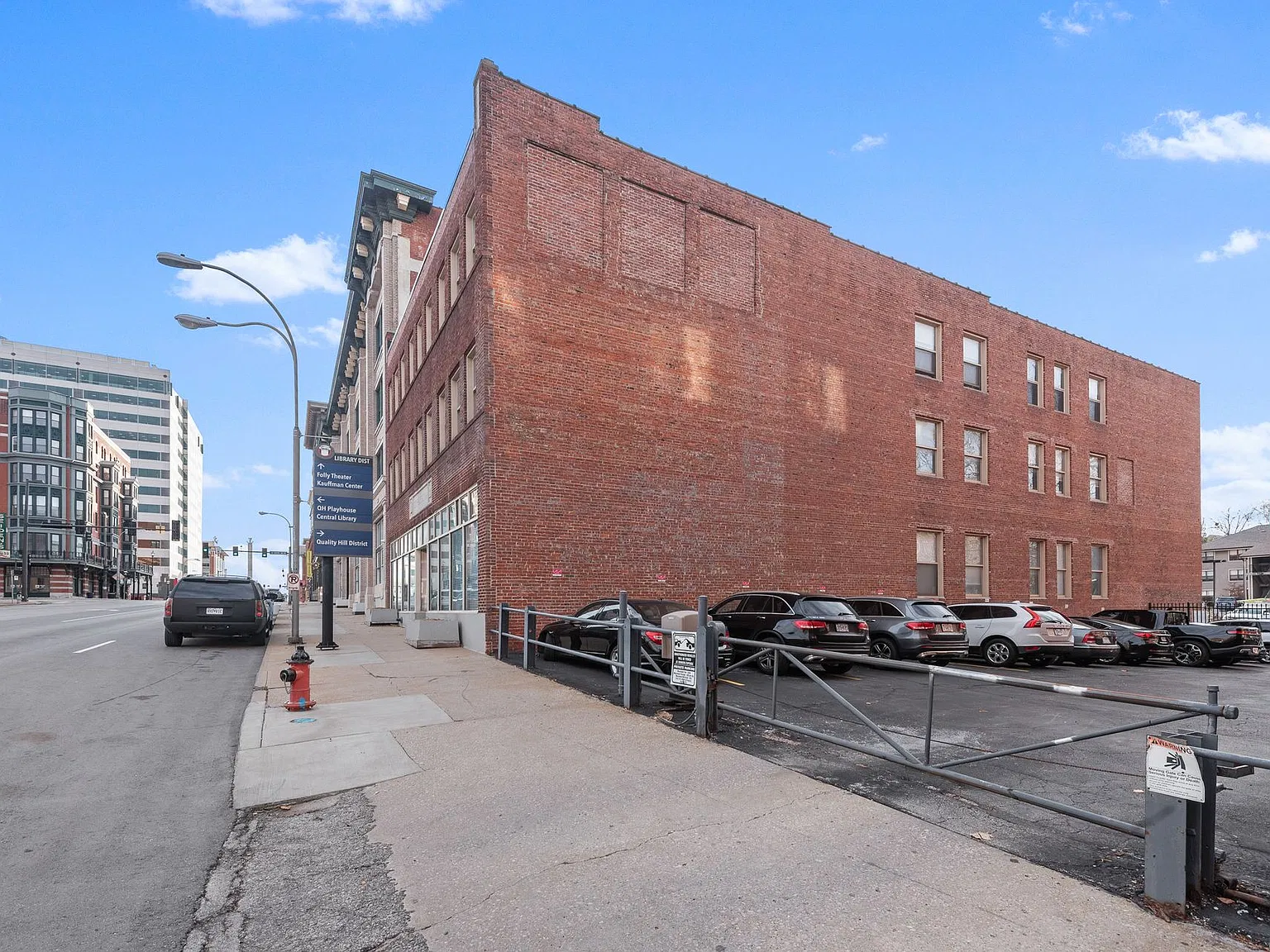 Ide Lofts — Photo 2