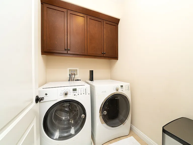 4671 Wellfleet Dr — Photo 19