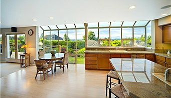 3rd image of 5638 Orca Dr NE