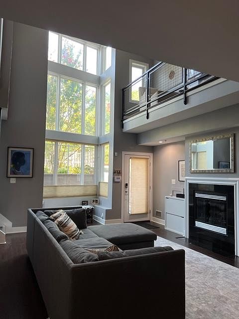 Floor to Ceiling windows - Living Room