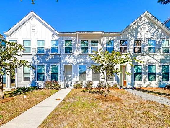 2nd image of 4565 Summey St