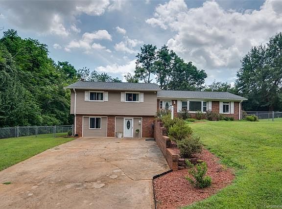 2nd image of 364 Weatherstone Dr