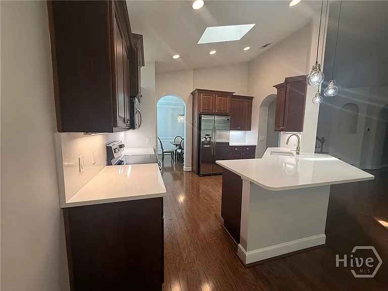 106 Tahoe Dr — Photo 9