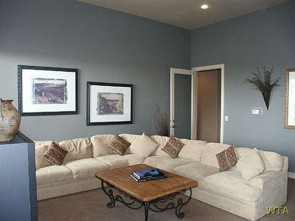 Spacious Living Room
