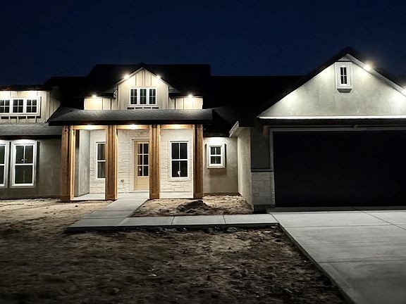 3rd image of 2617 Julian St