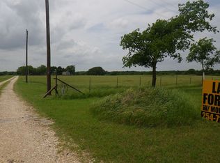 3519 W Tours Rd, West, TX 76691