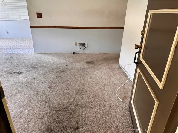 27949 Tyler Ln, Canyon Country, CA 91387