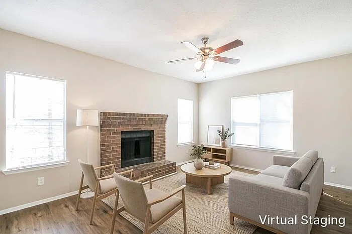 3 bed, 2.5 bath, 2240 sqft, $1,995 — Photo 4