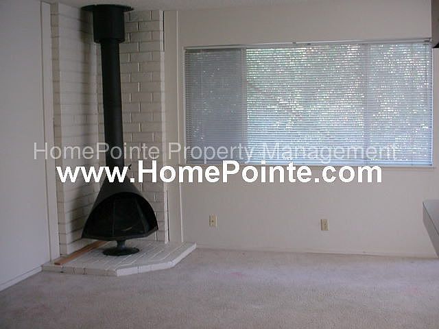2nd image of 5742 Blachly Way APT 4