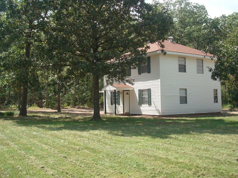 Beautiful 2 story home