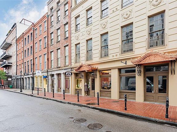 2nd image of 220 Decatur St Ste 301