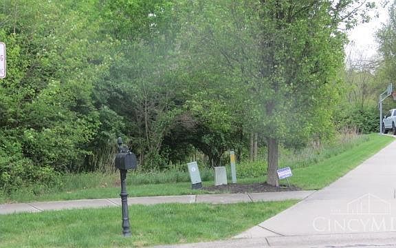 5th image of 1 Pointe Dr
