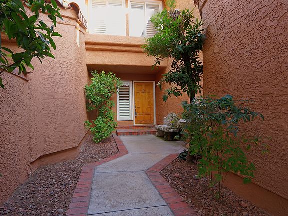 3rd image of 4952 Tierra Del Sol Dr