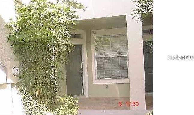 1st image of 2052 Park Crescent Dr