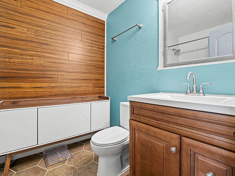 8822 S Balsam St — Photo 17