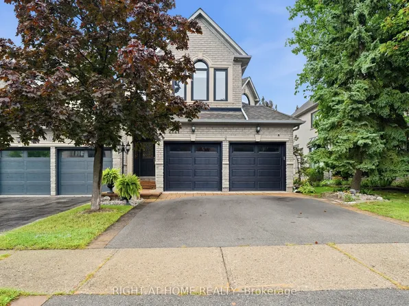 2121 Pinevalley Cres, Oakville, ON L6H 6L7