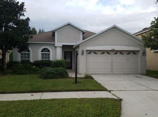 9745 Simeon Dr, Land O Lakes, FL 34638