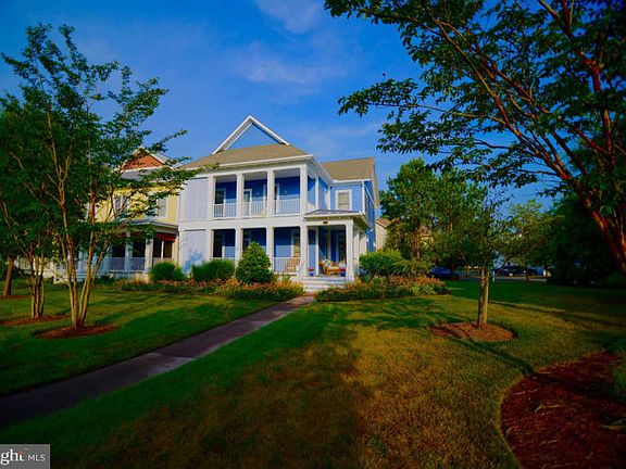 3rd image of 33131 Serenity Cir #86