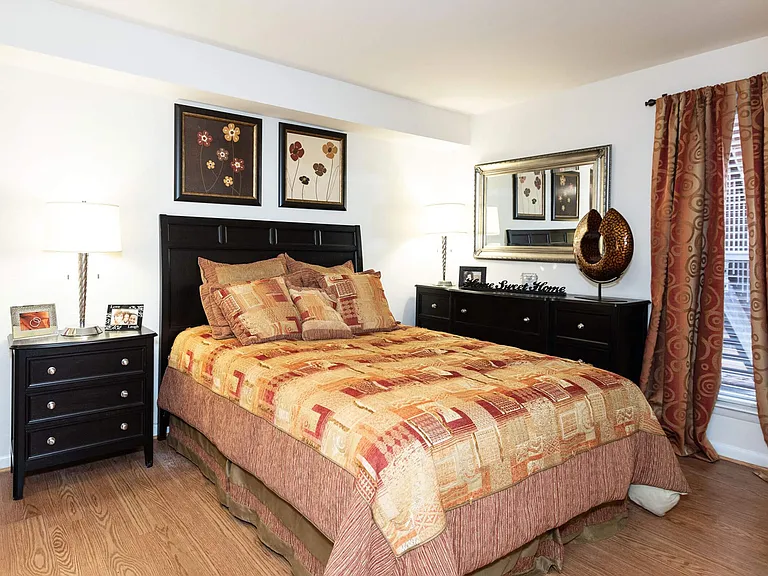 Mariner's Cove Apartment Homes — Photo 12