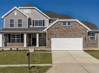 3036 White Ash Dr, Tipp City, OH 45371