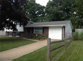 407 Shrewsbury Dr, Holland, OH