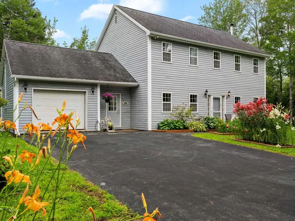 48 Wilcot Ln, Dartmouth, NS B2X 2S9