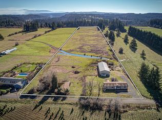 20926 S Charriere Rd, Oregon City, OR 97045