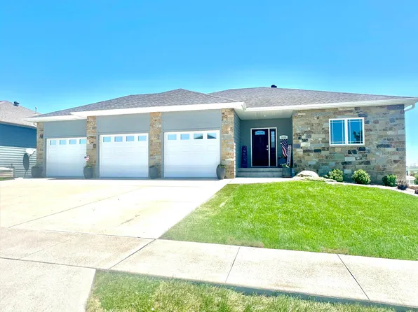 5009 S Avenue, Kearney, NE 68847