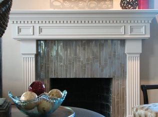 2219 Wroxton Rd, Houston, TX 77005