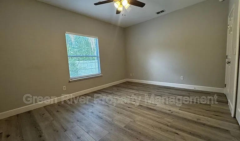 338 Bridgestone Ct — Photo 25