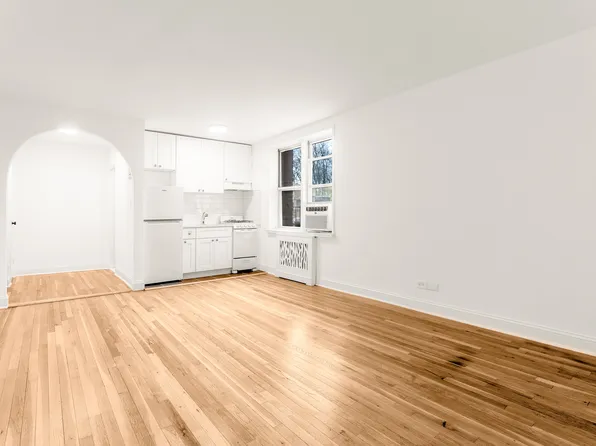 5645 Netherland Avenue 2F image 2 of 17