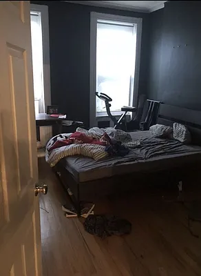 Rented by Standard Living Realty Inc | media 17