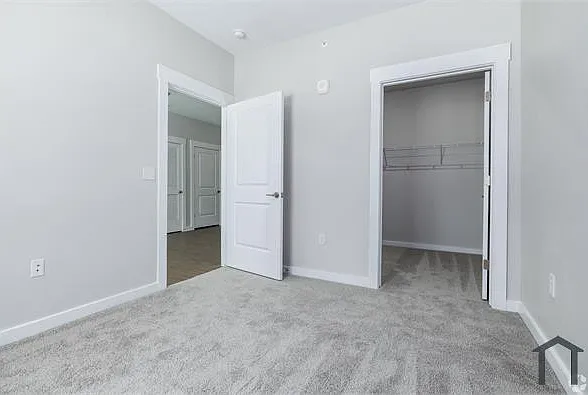 302 Mott Rd — Photo 6