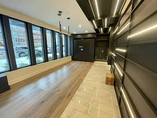 Rented by Tapiro Realty | media 16