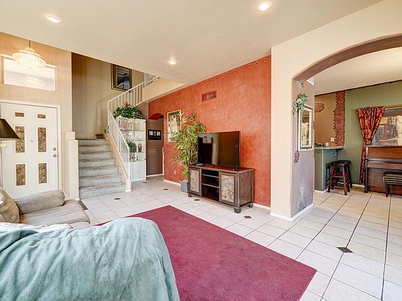 3rd image of 10126 E Carmel Ave