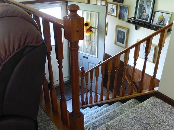 3rd image of 305 Arrowhead Dr